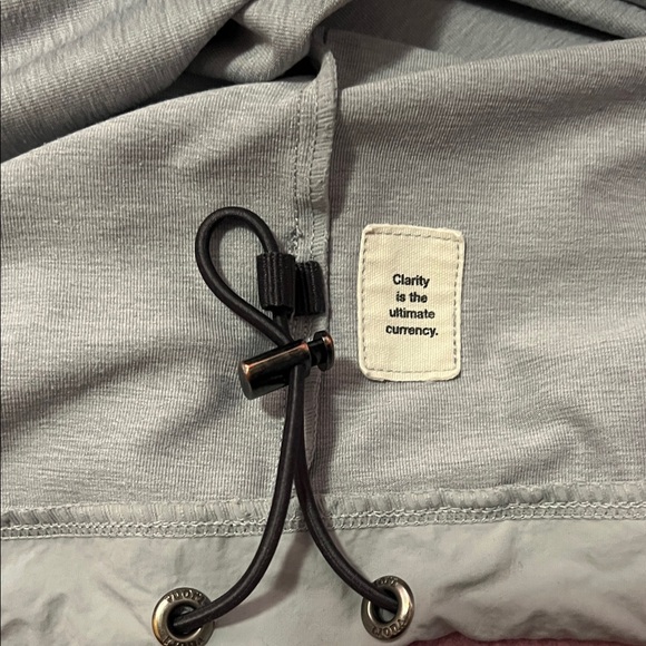Vuori Sunday Element Hoodie Size Medium - Picture 4 of 9
